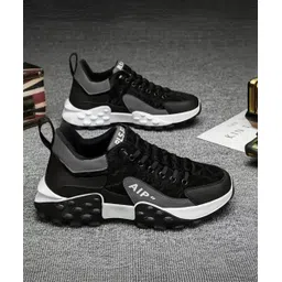 Training & Gym Shoes For Men