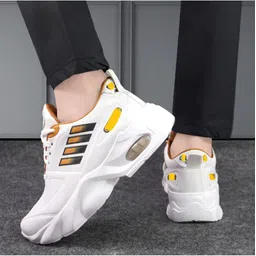 Training & Gym Shoes For Men