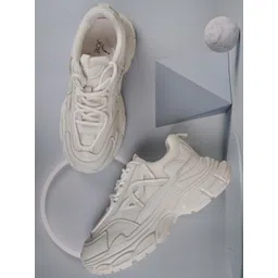 Training & Gym Shoes For Women