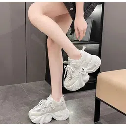 Tranding Stylish Sport Running Walking Casual Shoes Sneakers For Women
