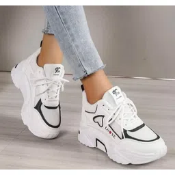 Tranding Stylish Sport Running Walking Casual Shoes Sneakers For Women