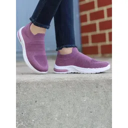 Trendy Walking with Memory Foam Non Skit PVC Sole Slip On Sport Shoe Running Shoes For Women