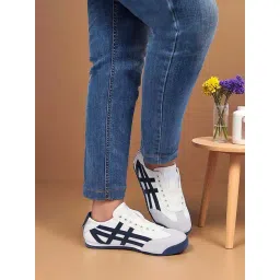 Truffle Collection Women's Beige & Navy Casual Sneakers