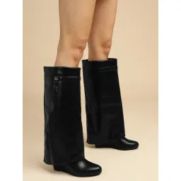 Truffle Collection Women's Black Casual Booties