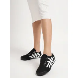 Truffle Collection Women's Black Casual Sneakers
