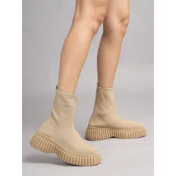 Truffle Collection Women's Khaki Casual Boots
