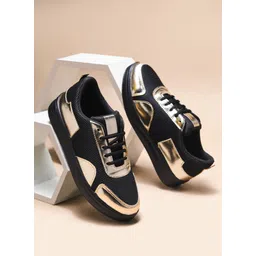 Try Me Women Sneakers