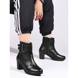 TRYME Women Round-Toe Block-Heeled Regular Boots