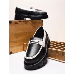 TRYME Women Sneakers