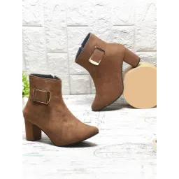 TRYME Women's Tan Booties