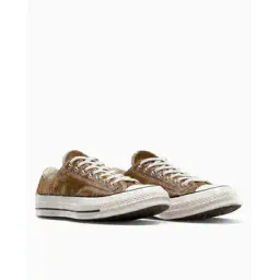 Unisex Sneakers With Velvet Upper