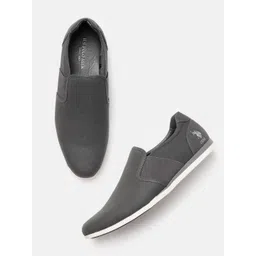 U.S. Polo Assn. Men Grey Solid Slip-On Sneakers