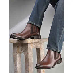 Valentino Men Round-Toe Casual Chelsea Boots