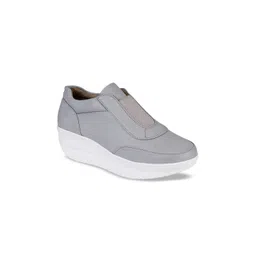 VALIOSAA Women Grey Sneakers