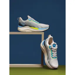 VCTR Men Mesh Running Shoes