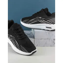 Walkway Men's Black Sneakers