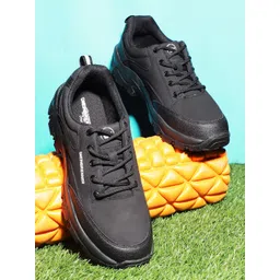 Weinbrenner Men Textured Comfort Insole Lace-Up Sneakers