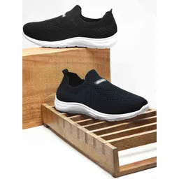 WELCOME Women Slip-On Sneakers