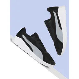 Wembley IDP Sneakers For Men