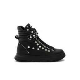 Whitesta Women's Black Sneakers