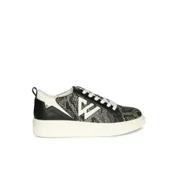 Whitesta Women's Black Sneakers