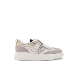 Whitesta Women's Ivory Sneakers