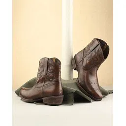 Women Ankle-Length Boots with Leather Upper