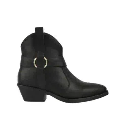 Women Ankle-Length Boots with Zip Closure
