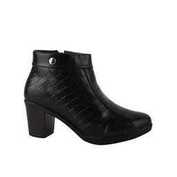 Women Ankle-Length Boots with Zip Closure