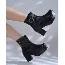 Women Ankle-Length Boots with Zip Closure