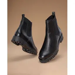 Women Ankle Length Chelsea Boots
