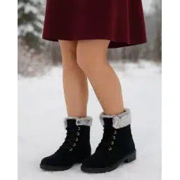 Women Ankle-Length Fur Boots with Lace Fastening