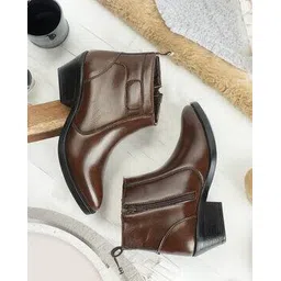 Women Ankle-Length Slip-On Boots