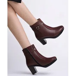 Women Ankle-Length Slip-On Boots