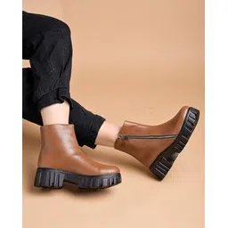 Women Ankle-Length Slip-On Boots