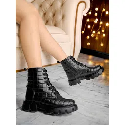 Women Boot's | Stylish Latest Fashionable Boots for Women's & Girl's Boots For Women