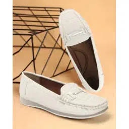 Women Casual Shoes