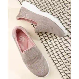 Women Casual Shoes with Mesh Upper