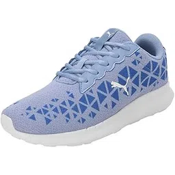 Women Flyumph Sneaker