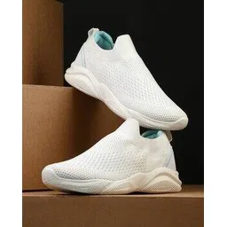 Women Knitted Slip-On Walking Shoes