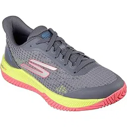 Women Lace Up Sports Shoes