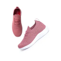 Women Lace-Up Sports Shoes