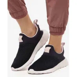 Women Lightweight Slip On Sneaker Walking Shoes
