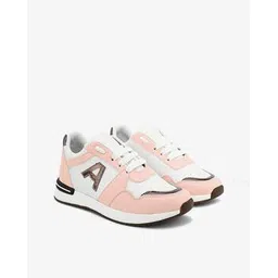 Women Low-Top Lace-Up Running Shoes