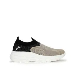 Women Low-Top Slip-On Casual Shoes