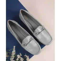 Women Regular Fit Slip-On Casual Shoes