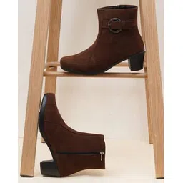 Women Round-Toe Ankle-Length Boots