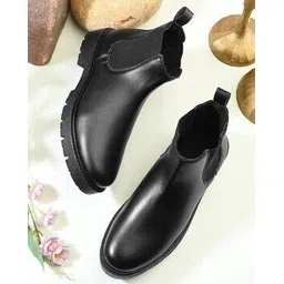 Women Round-Toe Ankle-Length Chelsea Boots