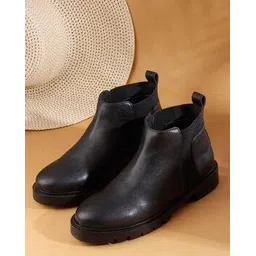 Women Slip-On Ankle-Length Chelsea Boots