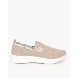Women Slip-On Casual Shoes